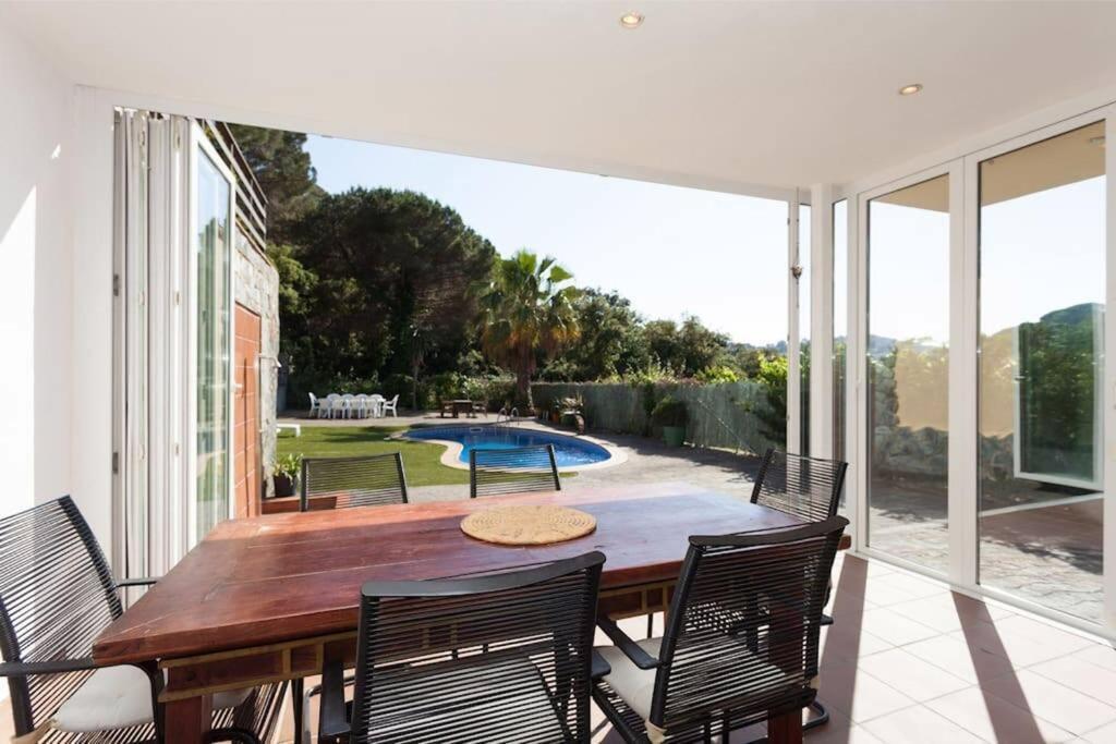 Willa Canyelles Beach Vila With Swimming Pool Lloret de Mar